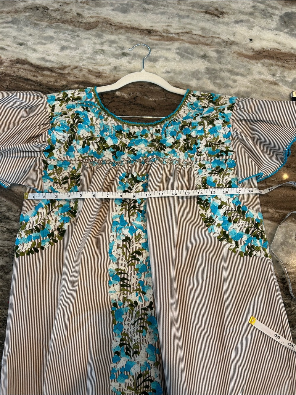 Margarita mercantile Embroidered Flutter Sleeve Mexican blouse size M? - Picture 8 of 8